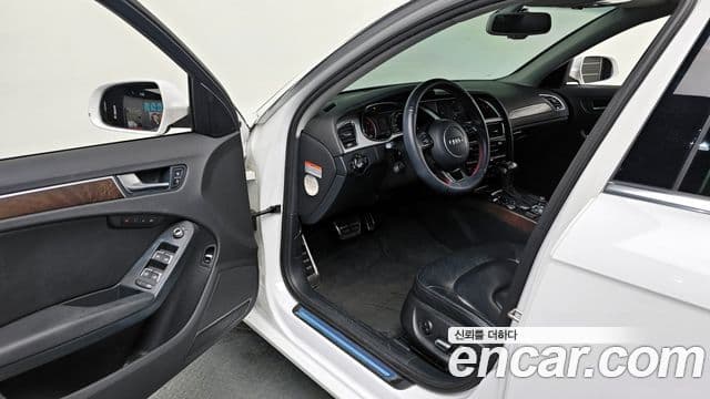 Audi New A4 B8, 2016 10