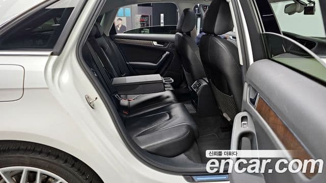 Audi New A4 B8, 2016 12