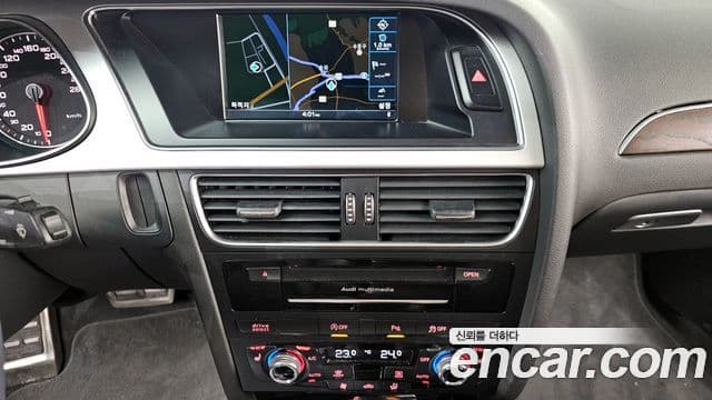 Audi New A4 B8, 2016 14