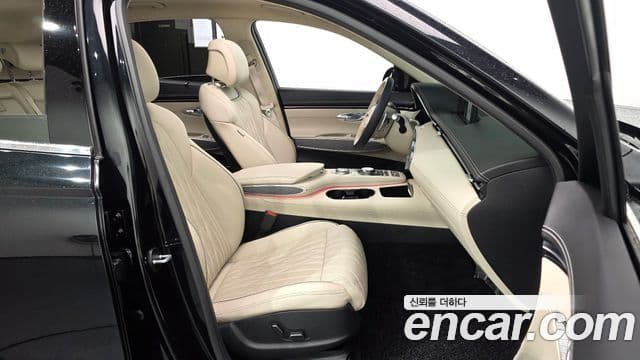 Genesis GV70, 2023 10