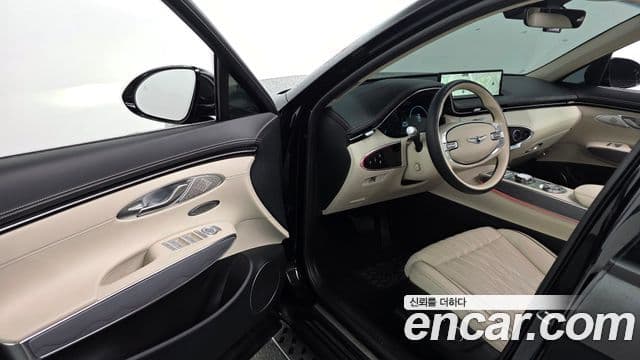 Genesis GV70, 2023 11