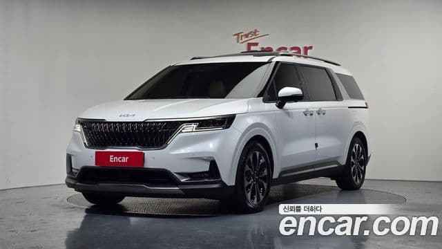 Kia Carnival 4세대 Signature, 2022 1
