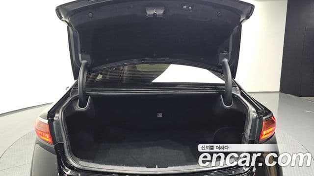 Kia All New K7 гибрид Noblesse, 2019 20