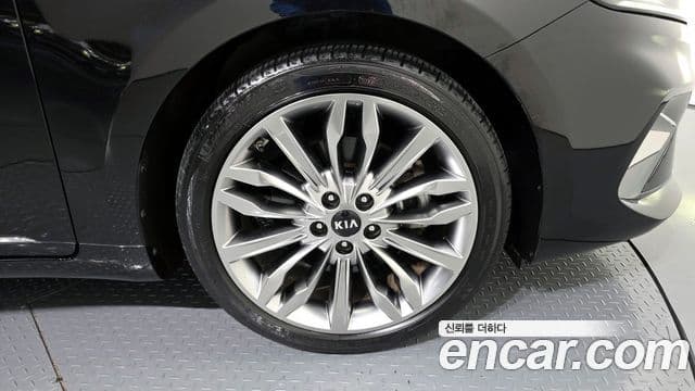 Kia K7 Premier Noblesse, 2020 все фото