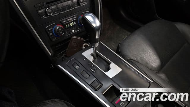 Renault Korea(Samsung) SM7 Nova LPLI 2.0 LPe для людей с инвалидностью, 2016 9