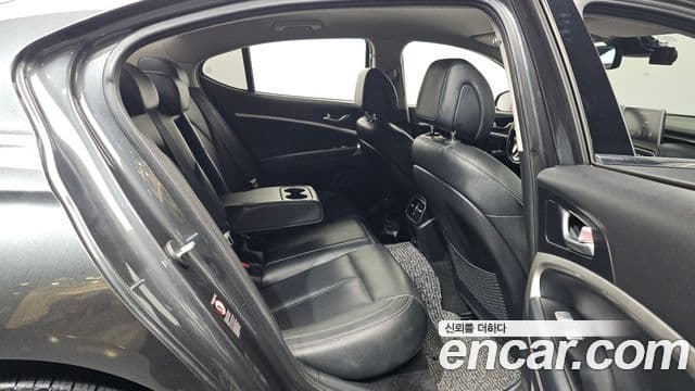 Genesis G70 Advanced, 2018 12