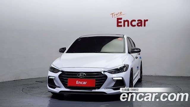 Hyundai Avante AD 1.6 турбо Sport, 2017 3