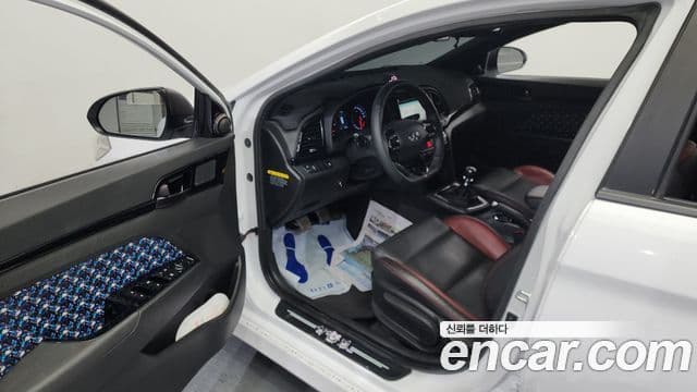 Hyundai Avante AD 1.6 турбо Sport, 2017 10