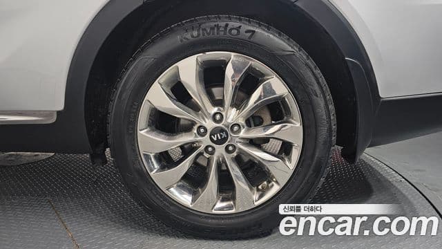 Kia The / новый New Sorento Noblesse Special, 2018 все фото