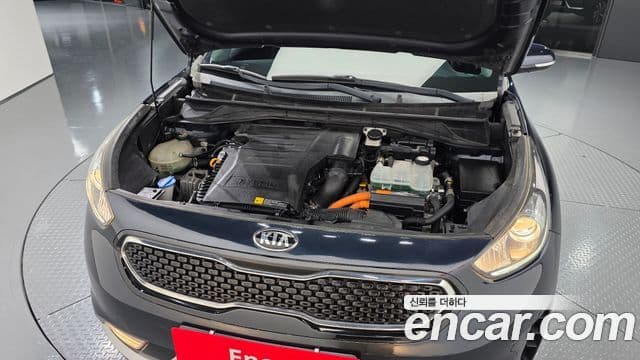 Kia Niro Prestige, 2017 6