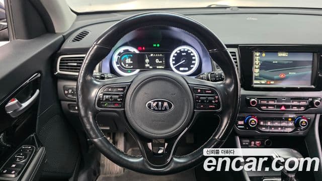 Kia Niro Prestige, 2017 13