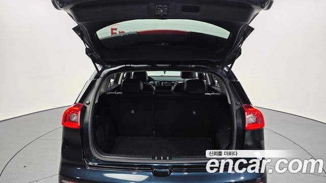 Kia Niro Prestige, 2017 20