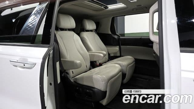 Kia Carnival 4세대 Signature, 2021 12