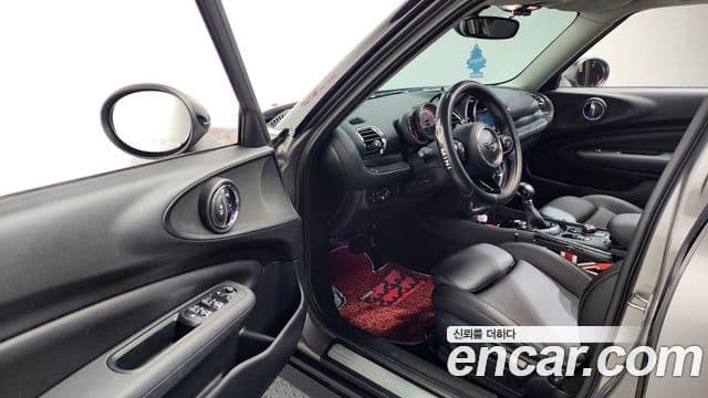 Mini Cooper 클럽맨 2세대, 2019 10