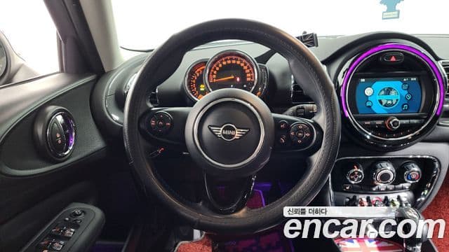 Mini Cooper 클럽맨 2세대, 2019 13