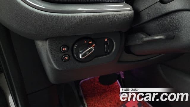 Mini Cooper 클럽맨 2세대, 2019 14