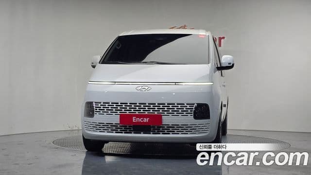 Hyundai Staria Modern, 2024 3
