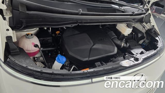 Hyundai Staria Modern, 2024 6