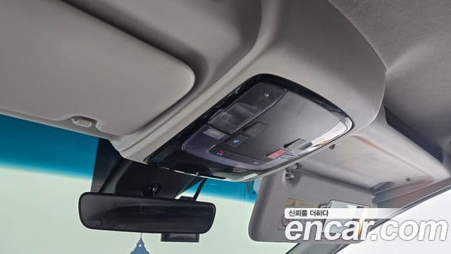 Hyundai Staria Modern, 2024 19