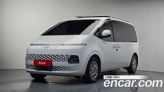 Hyundai Staria компания по спецнадстройкам, 2025 1