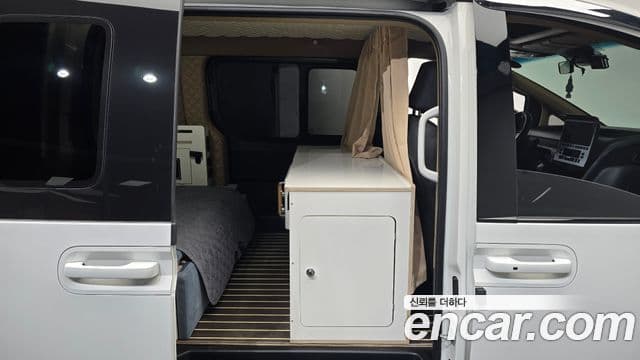 Hyundai Staria компания по спецнадстройкам, 2025 12