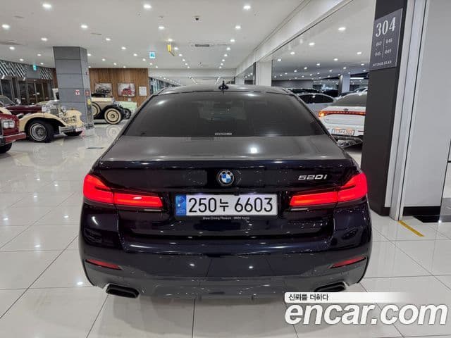 BMW 5시리즈 (G30) 520i M Sport, 2023 4