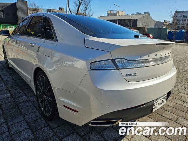 Lincoln New MKZ 2세대, 2016 8