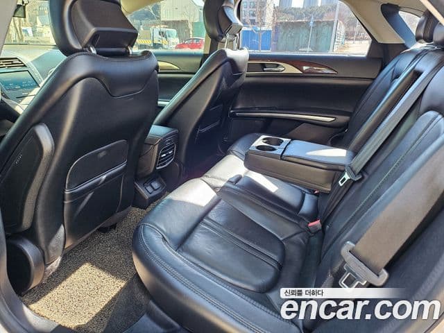 Lincoln New MKZ 2세대, 2016 10