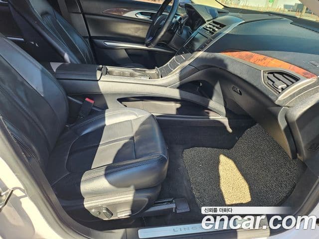 Lincoln New MKZ 2세대, 2016 13