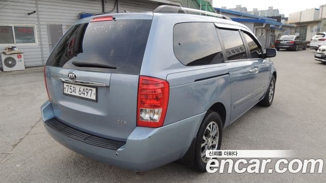 Kia Carnival R люксовая версия, 2013 4