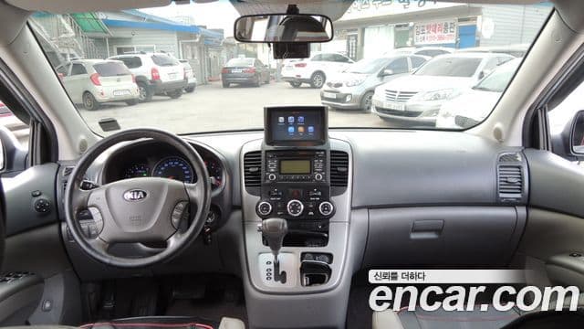 Kia Carnival R люксовая версия, 2013 7