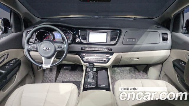 Kia All New Carnival Noblesse, 2016 7