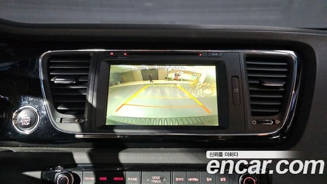 Kia All New Carnival Noblesse, 2016 13