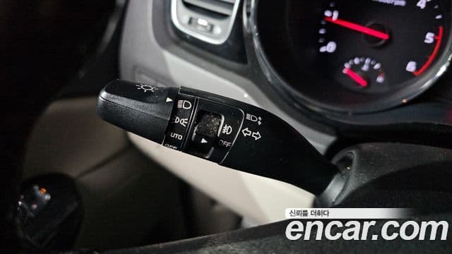 Kia All New Carnival Noblesse, 2016 14