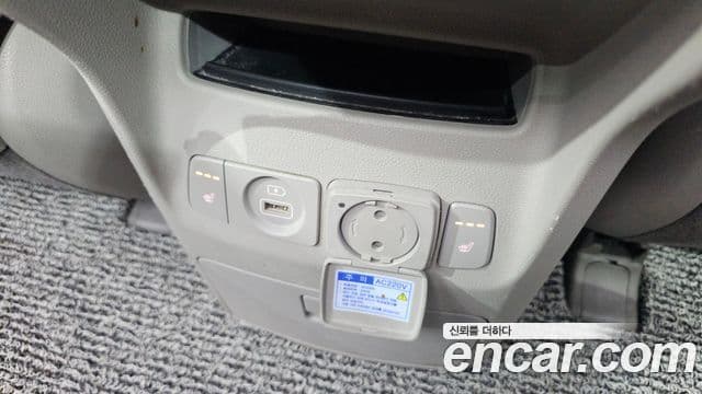 Kia All New Carnival Noblesse, 2016 18