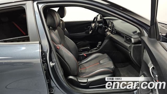 Hyundai Veloster (JS) Core, 2018 11