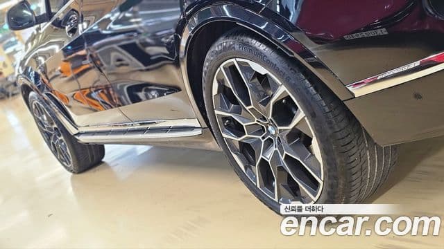 BMW X7 (G07) xDrive 40i M Sport 6인승, 2024 3