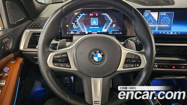 BMW X7 (G07) xDrive 40i M Sport 6인승, 2024 15