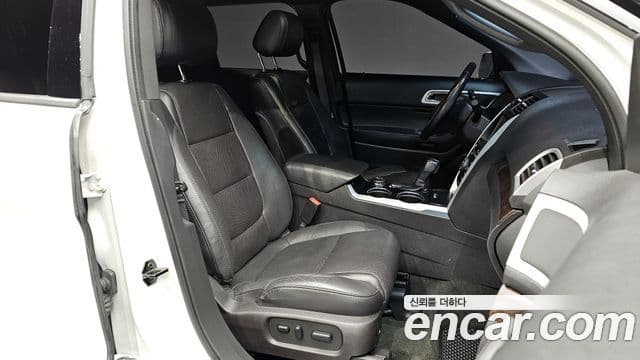 Ford Explorer 5세대, 2014 10