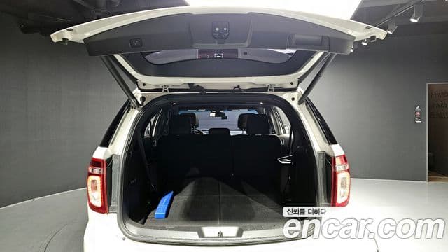 Ford Explorer 5세대, 2014 20