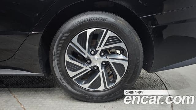 Hyundai Sonata гибрид (DN8) Premium, 2020 все фото