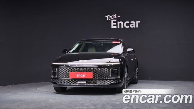 Hyundai Grandeur (GN7) Calligraphy, 2025 3