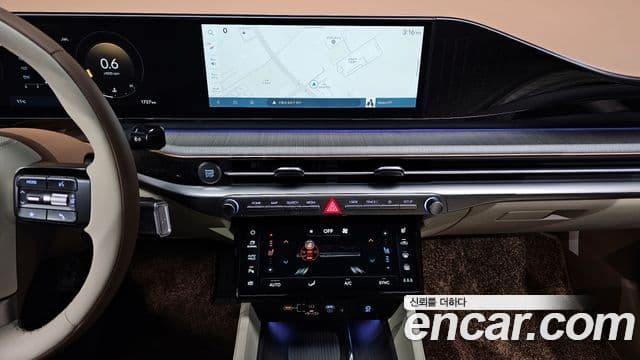 Hyundai Grandeur (GN7) Calligraphy, 2025 15