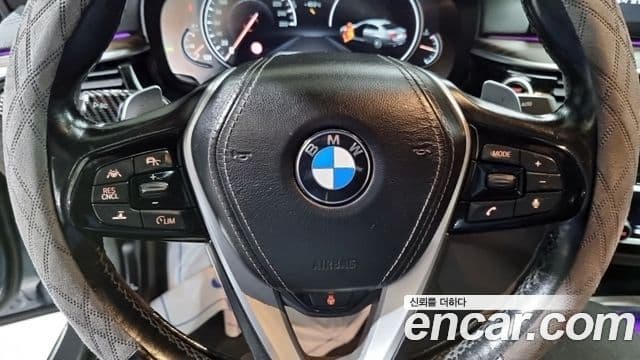 BMW 5시리즈 (G30) 520d M Sport Plus, 2017 11