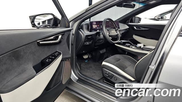 Kia EV6 GT Line, 2022 10