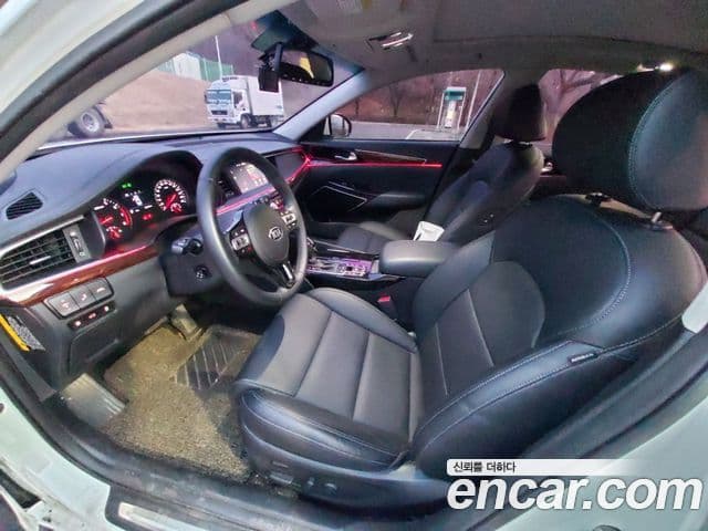 Kia All New K7 3.0 LPI Prestige (арендный автомобиль), 2016 6