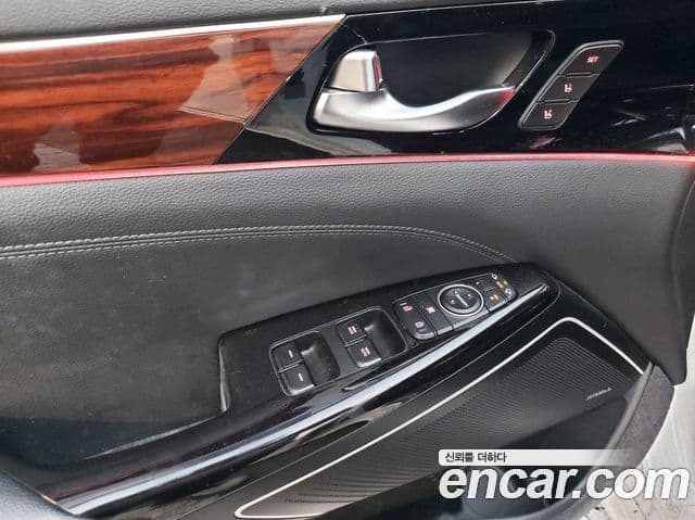 Kia All New K7 3.0 LPI Prestige (арендный автомобиль), 2016 12