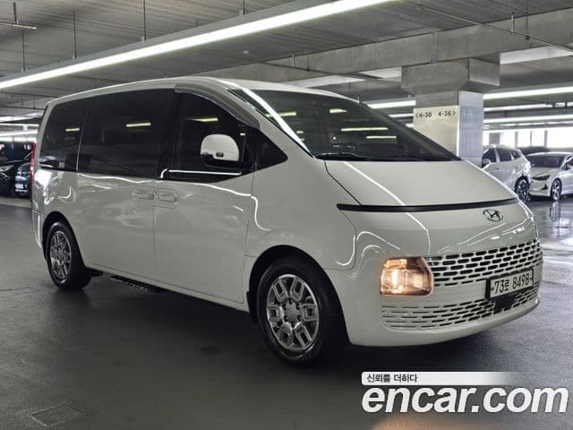 Hyundai Staria Modern, 2022 3