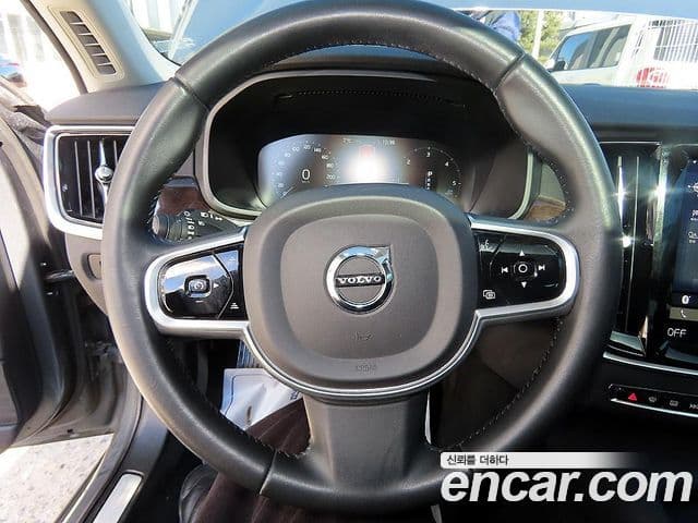 Volvo S90 D4 Momentum, 2017 7