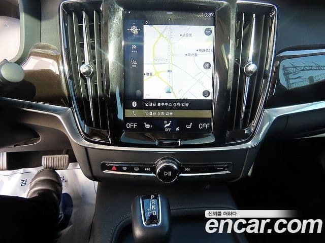 Volvo S90 D4 Momentum, 2017 12